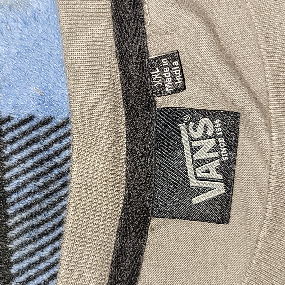 Y2k. Vans. Tee Shirt. Men's size XXL - Picture 7 of 13